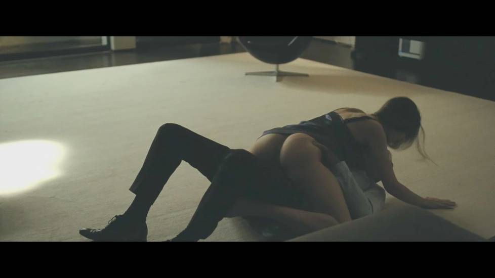 Laetitia Casta Nude Sex Scene In Une Histoire D`amour Movie