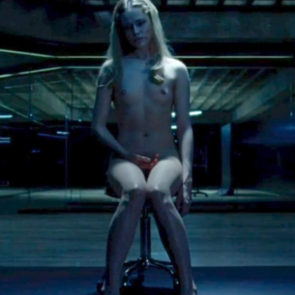 Evan Rachel Wood Nude Scene In Westworld Series